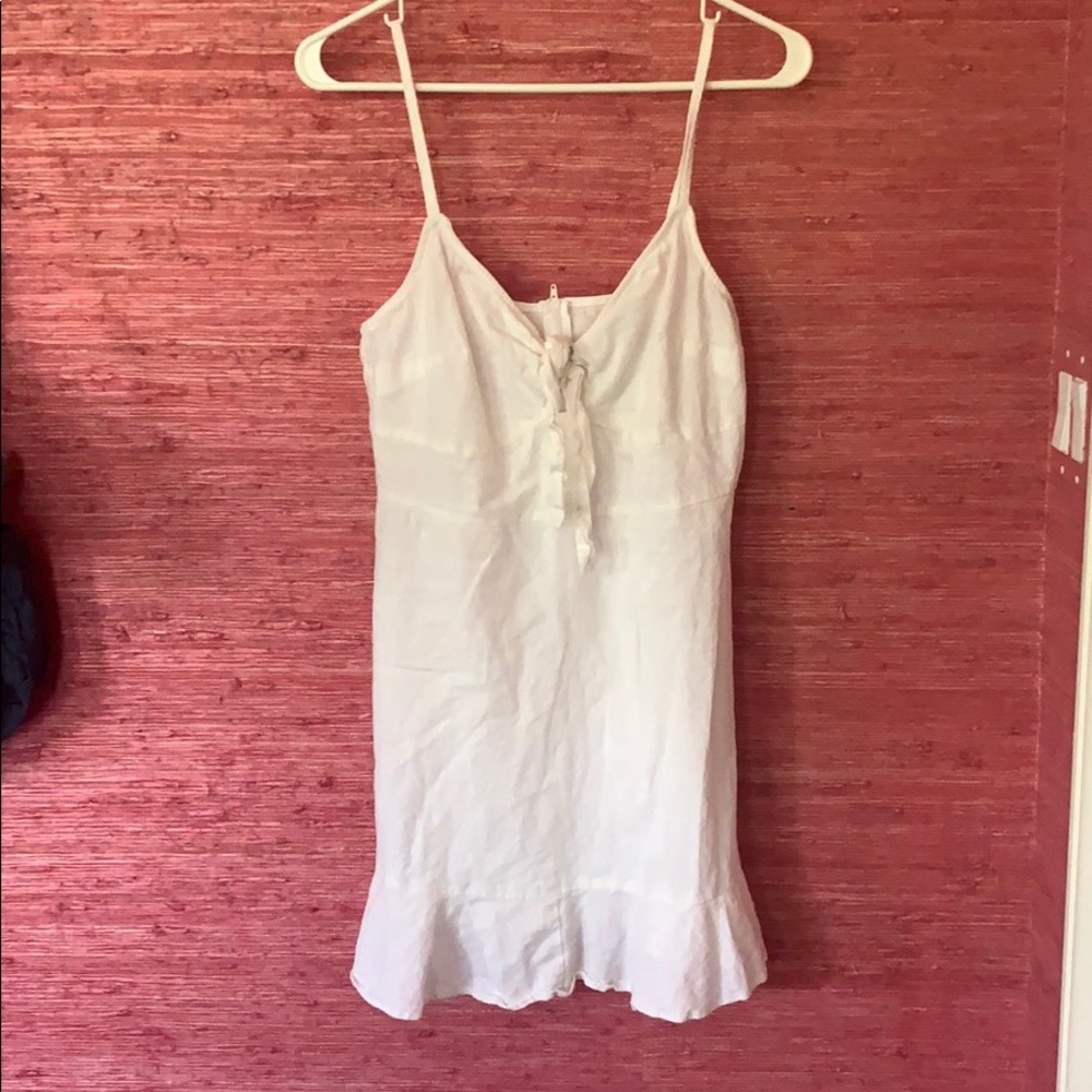 White tie dress - Picture 2 of 5